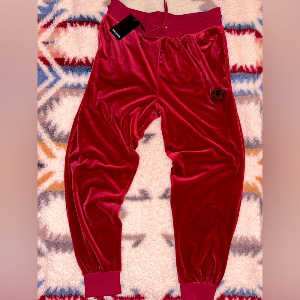 True Religion Brand New Circle Velour Joggers!  Size Large